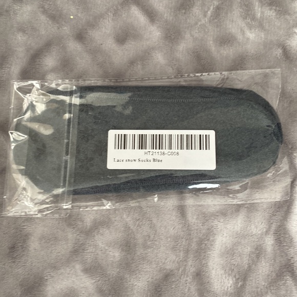 Lace Ankle Socks- 8 Assorted Colours - Picture 7 of 11